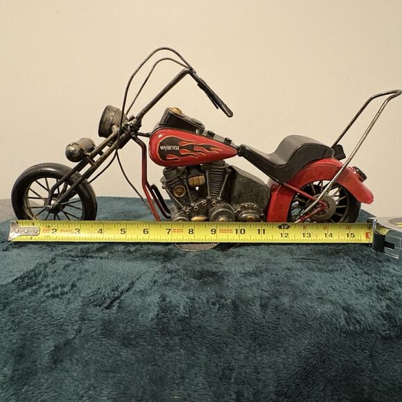 Vintage Retro Style Tin Metal Model Red Chopper Motorcycle Decor - Picture 13 of 14
